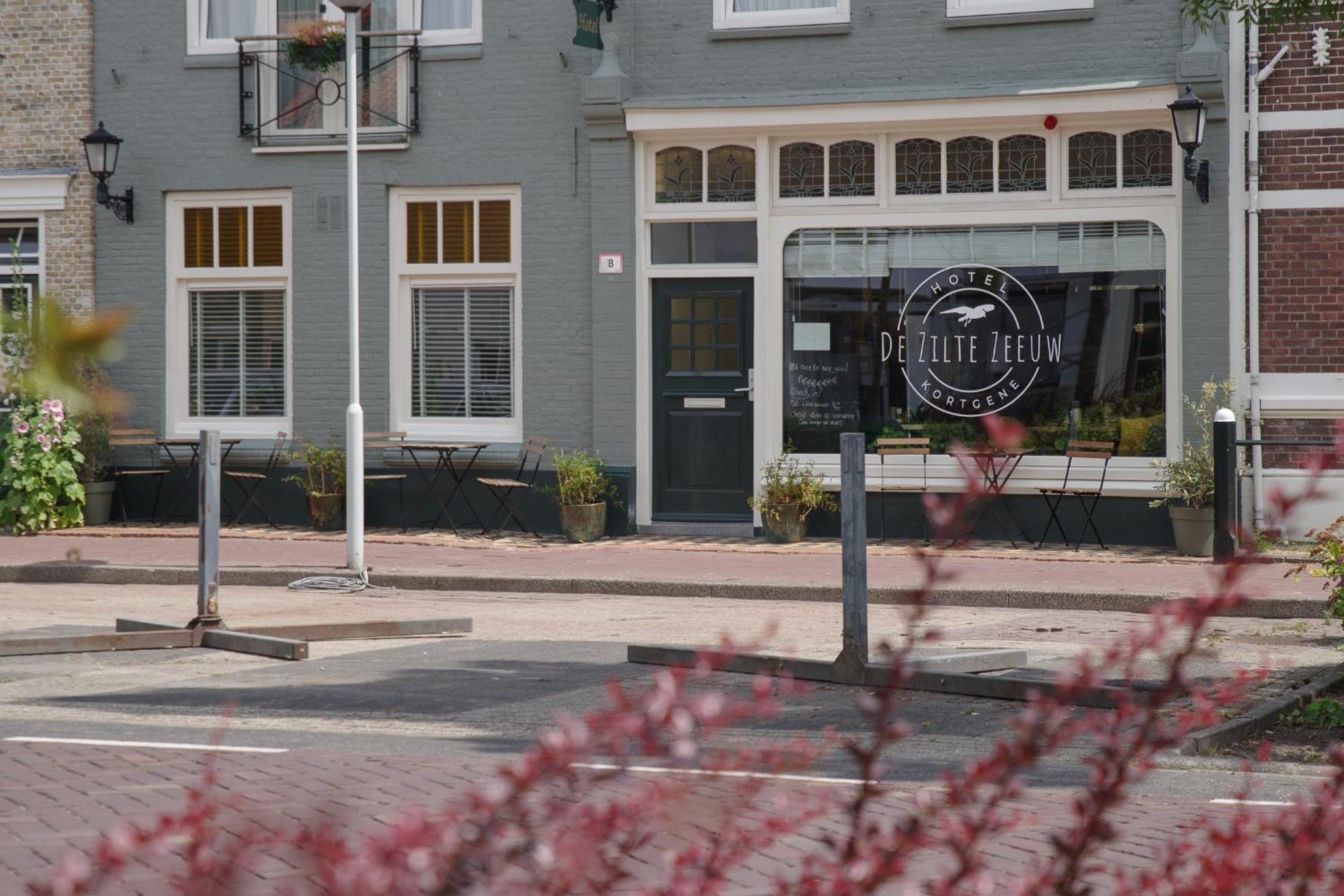 Hotel De Zilte Zeeuw Kortgene Exterior foto